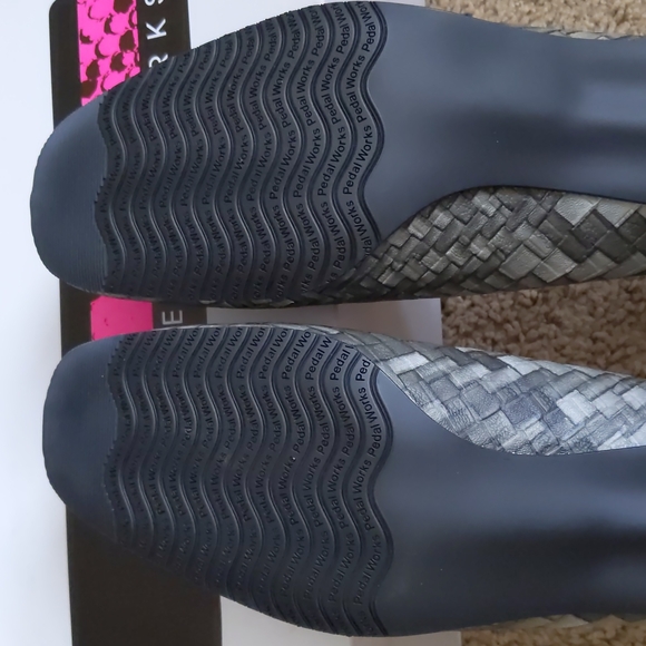 High heels checks print - Picture 3 of 8